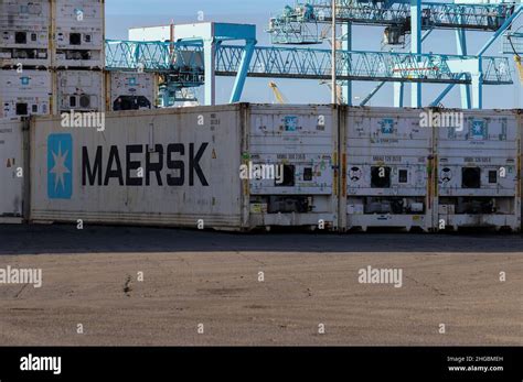 used maersk shipping containers